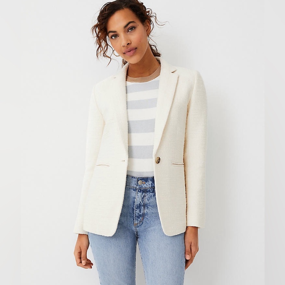 Ann Taylor | Loft The Hutton Blazer in Cream Tweed Size 4